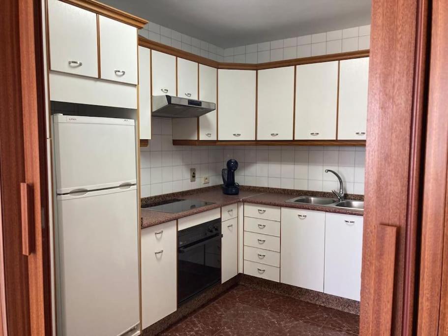 Apartamento Illa De Tambo Марин Экстерьер фото
